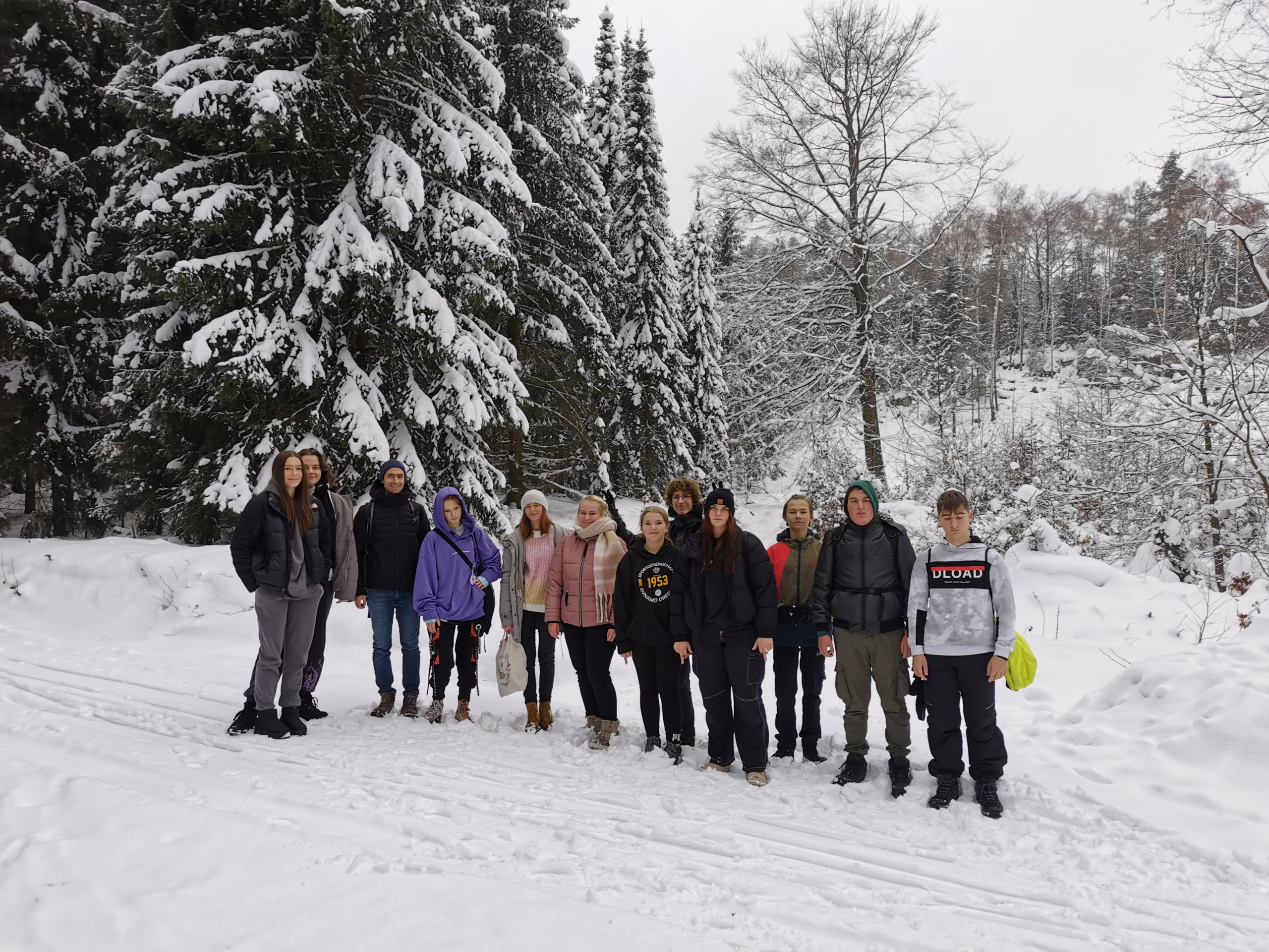 Visual – Winterwanderung mit Schlittschuhlaufen &#8211; Oberschule an der Weinau
