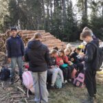 Pressefoto – Baumpflanzaktion der 7. Klassen in Rumburk &#8211; Oberschule an der Weinau