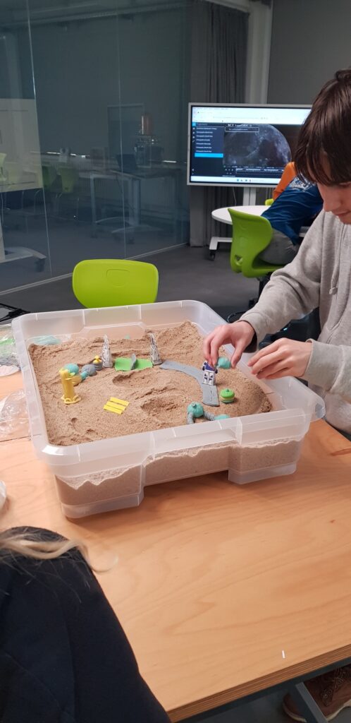 Bildmaterial &ndash; Mondmission der 9. Klassen in den Mandauh&ouml;fen. – Oberschule an der Weinau